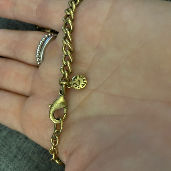 JCrew | White Statement Necklace - Picture 3 of 4